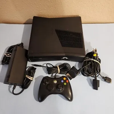 $79.99 • Buy Microsoft Xbox 360 Slim 250GB Console With Controller - Black 