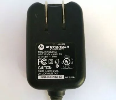 Motorola SPN5185B Cell Phone Wall Charger 5V 550mA DCH3-05US-0300 • $7.78