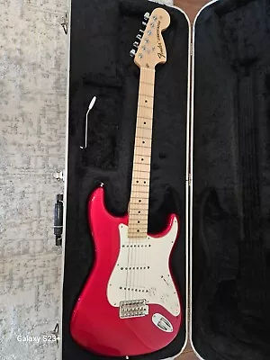 Fender American Special Stratocaster SSS W Case • $1100