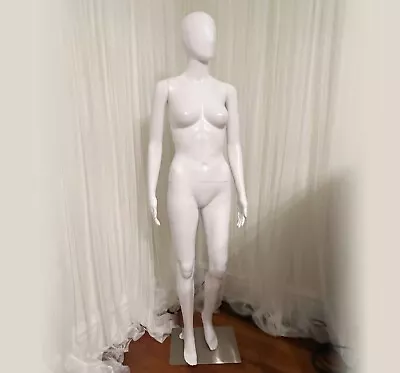 69  Full Body Female White Realistic Dress Form Mannequin Detachable Metal Base • $82.50