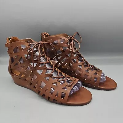 Bamboo Gladiator Sandal Women 8 Strappy Lace Up Cut Out Brown Faux Leather Zip • $15.99