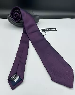 BARNEYS NEW YORK Men's 100% Silk Tie ~ Purple ~ Micro Texture ~ Hand Made Italy! • $17.99