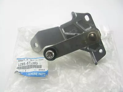 New Right Side Windshield Wiper Arm Linkage Drive Shaft OEM For 00-06 Mazda MPV • $17.99