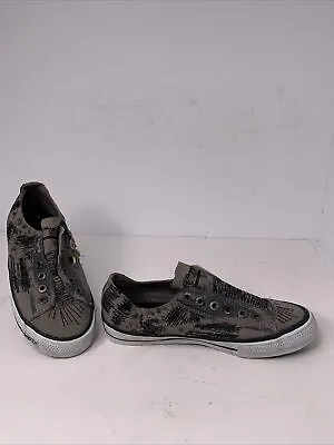 Ed Hardy Slip-On Laceless Canvas Sneaker Women's 7 • $30