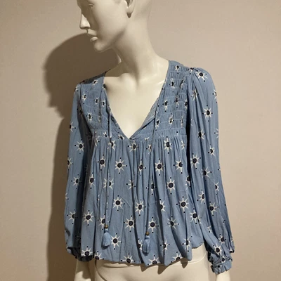 $28.95 • Buy Tigerlily Boho Ling Sleeve Top Size 6