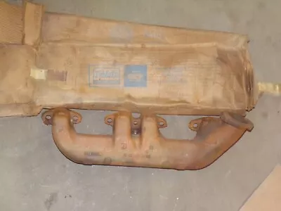 60 61 62 Ford Galaxie NOS PS RH Y Block Exhaust Manifold 292 312 Starliner • $275