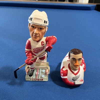 $28 • Buy NHL Detroit Red Wings Steve Yzerman Bobblehead And Collectible Duck Figure
