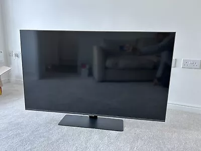 Samsung 50 Inch Smart Tv • £500