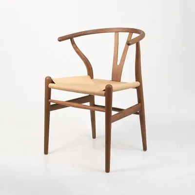 2021 CH24 Wishbone Dining Chair By Hans Wegner For Carl Hansen & Son In Walnut • £964.20