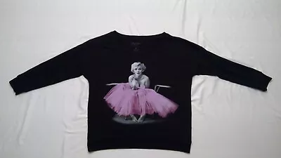 Marilyn Monroe Sweatshirt Size XL Color Black  • $15
