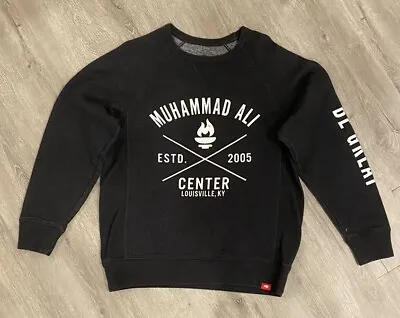 Men’s Muhammad Ali Center BE GREAT Gray Sweatshirt Size XL Louisville KY • $35