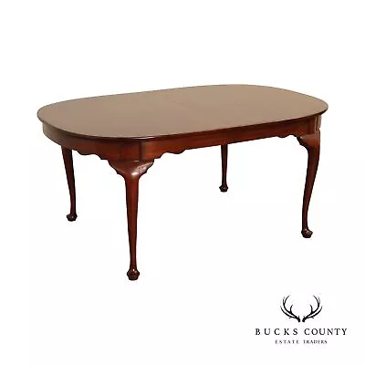 Henkel Harris Queen Anne Style Mahogany Extendable Oval Dining Table • $1695