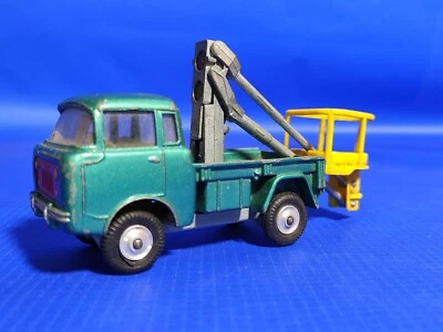 £5 • Buy Corgi Jeep FC-150 Cherry Picker - Metallic Green - No. 478
