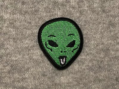 Green Alien Head Embroidered Iron/Sew On Patch UFO Space Mars Planet Star Sky • $4.80