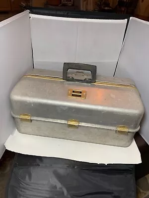Vintage UMCO 900AS Aluminum Tackle Box • $36