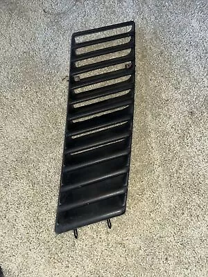 Volkswagen Passenger Side Rear D Pillar Vent Grill 1980-1991 Vanagon 251 853 682 • $29.99