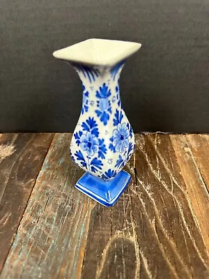 Delft Blauw Flower Vase Blue Floral Hand Painted Home Decor Ceramic Vintage • $18.50