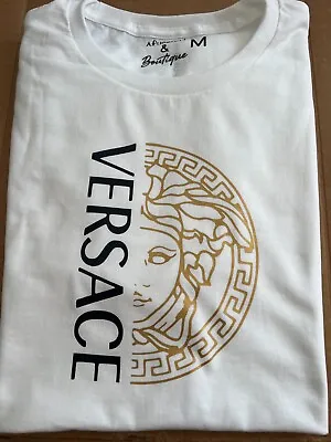 T Shirt Versace Men Size L • $65