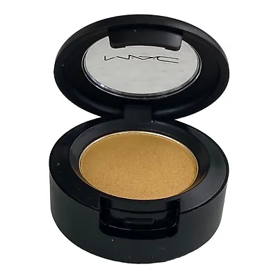 MAC Motif! Frost Powder Eye Shadow 8 Hour Non-Creasing Wet/Dry Champagne Gold • $14.37