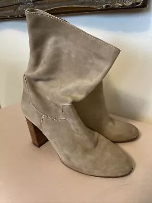 Vero Cuoio Women’s Boots Suede Size 39 US 8 • $11.32