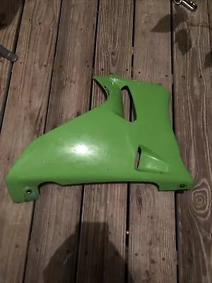 1993-2003 Kawasaki Zx600 Zx6e Zx600e Right Lower Fairing Plastic 94 K104 • $50