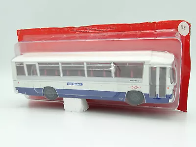 Altaya IXO 1/43 - Bus Car Bus Berliet Cruisair Air France Of 1969 • $63.78