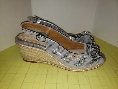 Michelle D Silver Leather Wedge Peep Toe Sandals Womens Size 9m • $29.99