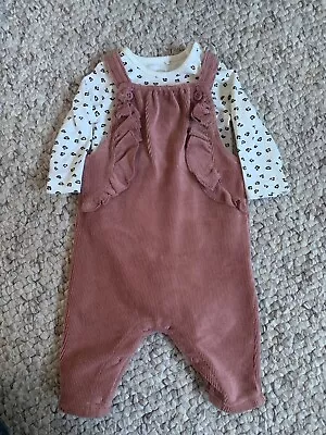 Baby Girl Vest And Dungaree Outfit Set 3 - 6 Months Excellent Condition • £3.99