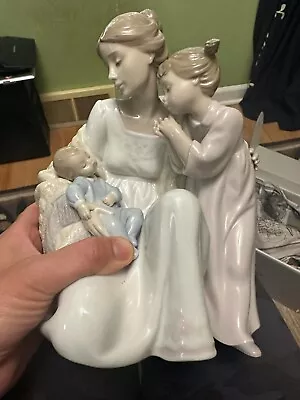 Lladro Welcome To The Family Porcelain Figurine Mother Big Sister Baby Brother • $300