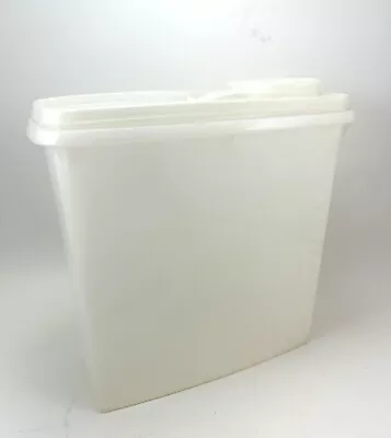 Vintage Tupperware Cereal Keeper 469-14 With Sheer Lid 471-11 Storage Container • $9.95