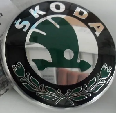 Skoda Yeti Tailgate Badge Original Green Black Chrome 5L0853621MEL Genuine Skoda • £32