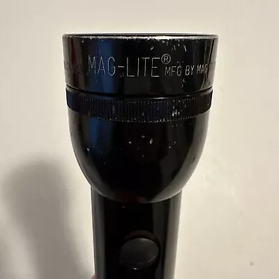 Vintage MagLite 4 D Cell Flashlight W/ D Cell Belt Holders Late 80s Black USA • $20