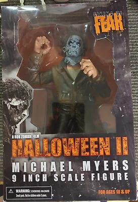 Mezco Cinema Of Fear Rob Zombies Halloween II - Michael Myers 9  - New!!! • $149.99