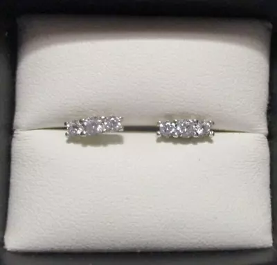 $35 • Buy PANDORA Earrings Sparkling Trio 3 Stone Clear CZ Stud Earring Pair - 290725CZ