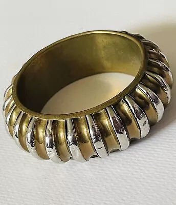 🦄Vintage Brass Bangle Bracelet • $1