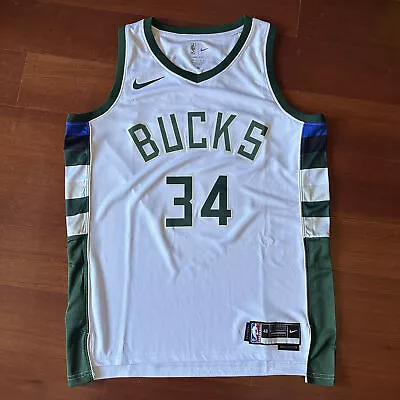 Milwaukee Bucks. Giannis Antetokounmpo #34 Jersey Size L White • $36