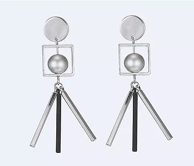 MARNI H&M  Vertical  Pendant  Earrings  • $18.99