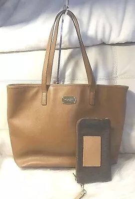 Michael Kors Bag Wallet Wristlet  Travel Laptop XL Divider Jet Set Brown 18x12!  • $123.25