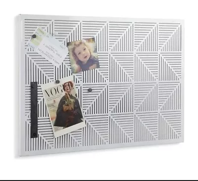 Umbra Trigon Metal Bulletin Board White 21  X 15  Horizontal Or Vertical Mount • $28