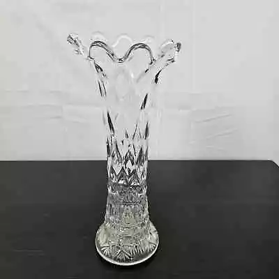 Vintage Imperial Crystal Scalloped Edge Vase Elegant Glass Decor Etched Design • $19.95