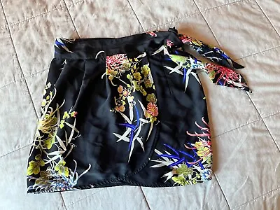$10 • Buy ZARA Womens Wrap Mini Skirt Side Tie Black With Floral Size S