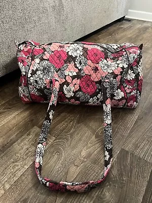 Vera Bradley XL Travel Duffle Bag- Retired Mocha Rouge Print • $45