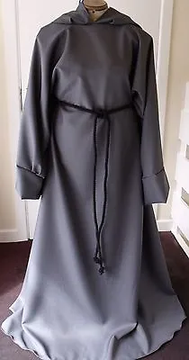 DARK GREY ROBE/PAGAN/JEDI/WIZARD/LARP/HALLOWEEN/fancy Dress/Gandalf  • £45