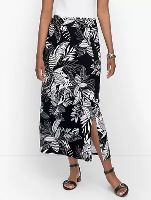 Women's Size Small (S) Black & White Floral Jungle Print Maxi Skirt W/ Side Slit • $15