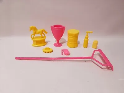 Vintage Barbie Doll - Feeding Fun Stables Spare Parts #E8 • $18.93