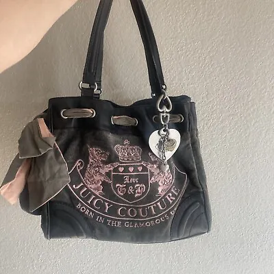 $150 • Buy Juicy Couture Gray Old School Scottie Daydreamer Bow Shoulder Bag Velour