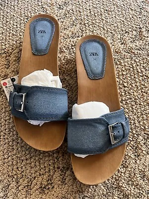 New Zara BUCKLED DENIM SANDALSSize 8USColor Denim Blue • $37.99