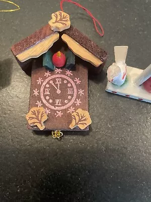 FUN Vintage WOODEN MINI CUCKOO CLOCK CHRISTMAS ORNAMENT • $9.99