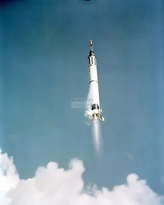 Astronaut Alan Shepard Aboard Freedom 7 Mr-3 Rocket - 8x10 Nasa Photo (aa-274) • $8.87