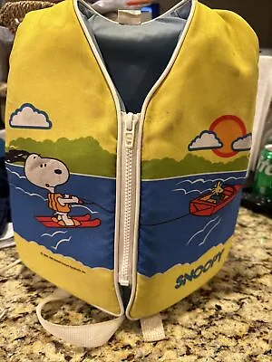 Vintage 1965 Stearns Snoopy Life Vest Jacket Peanuts  Child Small 20-25” 30-50lb • $24.99